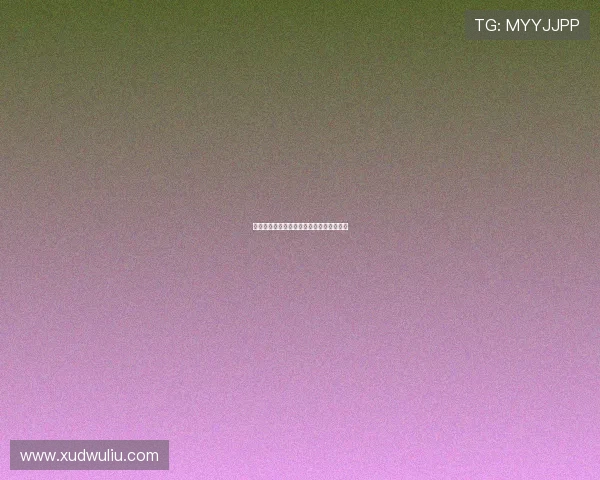 倾情绽放：丝袜美腿的极致诱惑与风情万种